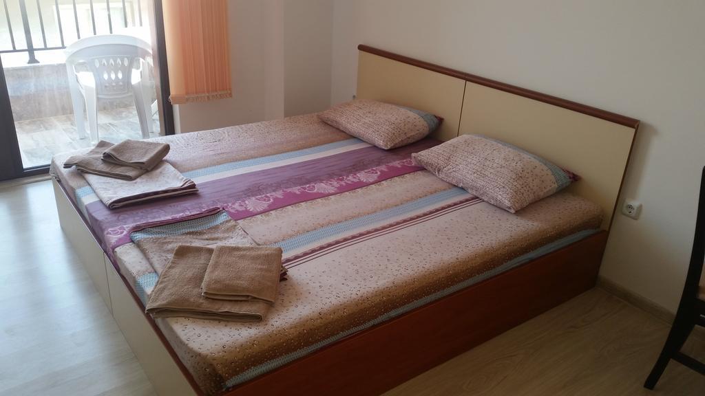 Villa Victory Apartments ネセバル エクステリア 写真