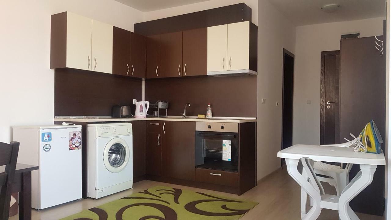 Villa Victory Apartments ネセバル エクステリア 写真